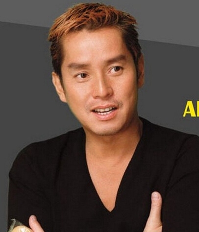 汪小菲被赞帅 明星私下啥样子？看看酒店服务员大爆料