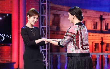 孙俪录制《金星秀》大胆模仿金星 是被逗比邓超附体了吗？