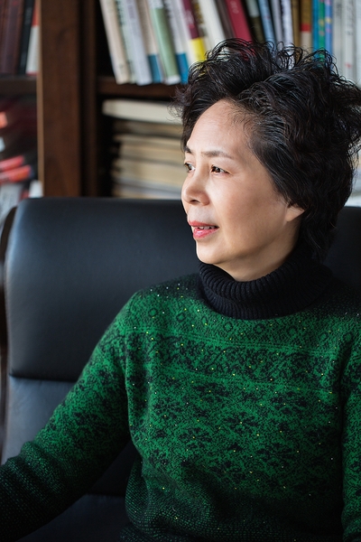 范小青近影_副本 范小青近影_副本