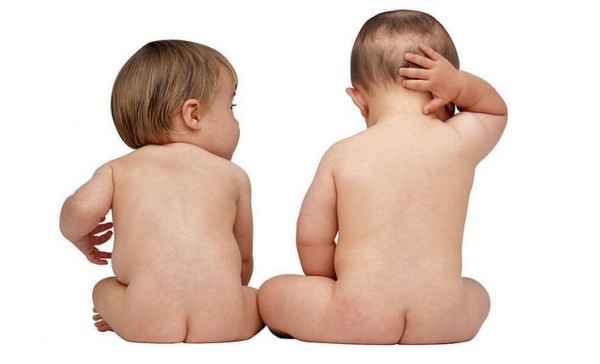 80后二孩妈妈:有点后悔 得卖宝马才能养活老二 80后二孩妈妈:有点后悔 得卖宝马才能养活老二