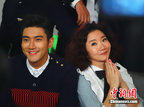 陶晶莹《你看起来很好吃》穿女仆装与崔始源互动