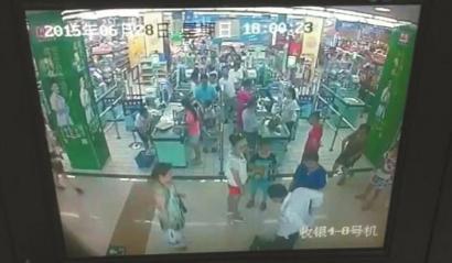 七旬老人被误当“小偷”起诉超市:欠我一个道歉 七旬老人被误当“小偷”起诉超市:欠我一个道歉