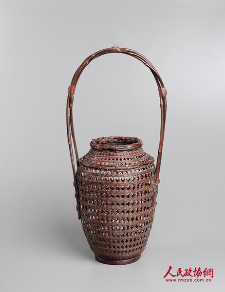 四代早川尚古斎造自然竹提梁花笼_副本 四代早川尚古斎造自然竹提梁花笼_副本