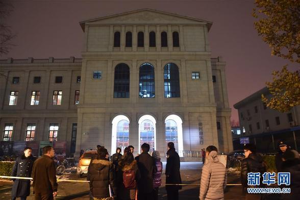 北航舞台事故部分受伤学生已返校 安监部门调查2 北航舞台事故部分受伤学生已返校 安监部门调查2