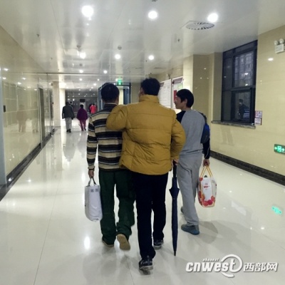 19岁少年染艾滋病自行手术 19岁少年染艾滋病自行手术