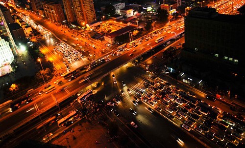 征收交通拥堵费，要先有广泛共识