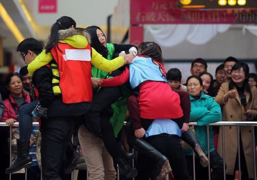 600x450_B85HLTU957KT0001 600x450_B85HLTU957KT0001