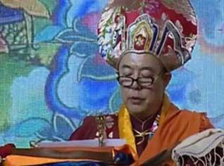 张铁林现身拍卖会