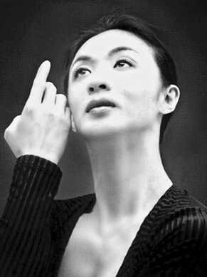 刘晓庆金星同台 揭金星变性前照片与第一任太太形婚内幕