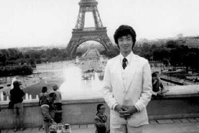 刘晓庆金星同台 揭金星变性前照片与第一任太太形婚内幕