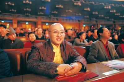 从风水师到“活佛”:揭秘白玛奥色起伏轨迹1 从风水师到“活佛”:揭秘白玛奥色起伏轨迹1