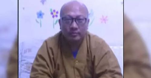 沈阳小伙开佛店请高僧高僧跟媳妇开房  沈阳小伙开佛店请高僧高僧跟媳妇开房