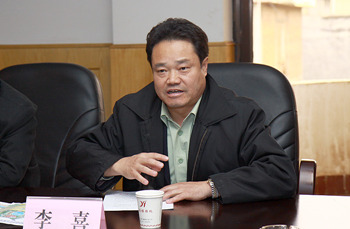 李喜 (资料图) 李喜 (资料图)