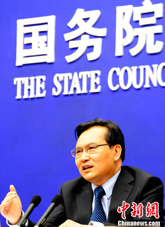 　资料图：国家统计局新闻发言人盛来运。中新社发 张勤 摄