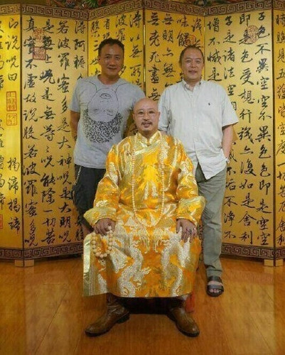 20918492_2015121112574356887700 20918492_2015121112574356887700