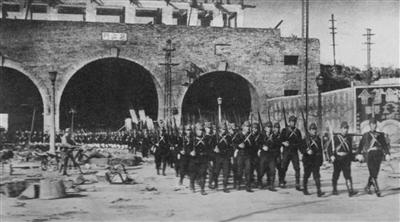 点击进入下一页