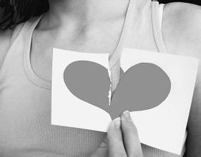 女大学生表白受挫躺地寻死 盘点大学生失恋自杀事件3 女大学生表白受挫躺地寻死 盘点大学生失恋自杀事件3