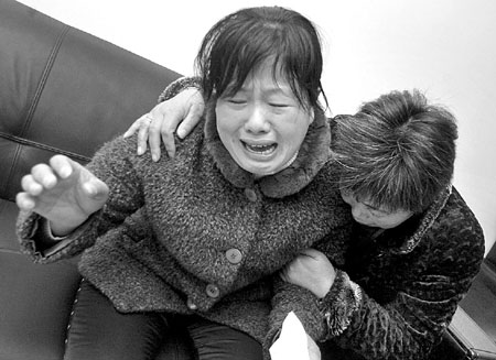 女大学生表白受挫躺地寻死 盘点大学生失恋自杀事件2 女大学生表白受挫躺地寻死 盘点大学生失恋自杀事件2