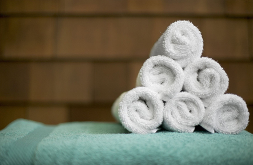 一条热毛巾能顶半个老中医