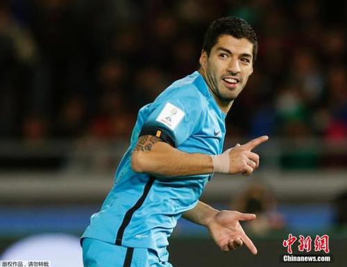 苏亚雷斯独中三元上演帽子戏法。