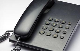 女子月话费2.2万被打到津巴布韦 工作人员:可能后台出问题 女子月话费2.2万被打到津巴布韦 工作人员:可能后台出问题