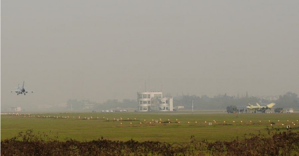 黄皮机身编号2101号歼20曝光 黄皮机身编号2101号歼20曝光