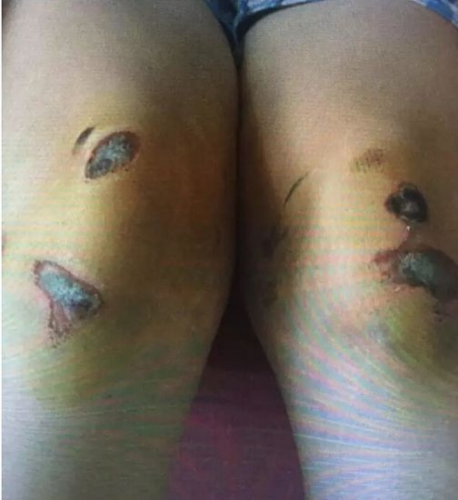 女子健身房跑步机上被抛飞 裤子被扯仅剩内裤2 女子健身房跑步机上被抛飞 裤子被扯仅剩内裤2