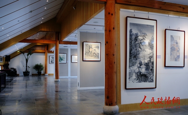 “学院风骨——中国画四人作品展”展厅 “学院风骨——中国画四人作品展”展厅