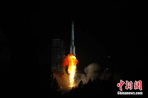 中国成功发射“高分四号”卫星(图)