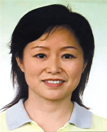 李晓梅被指为周永康关系密切人。