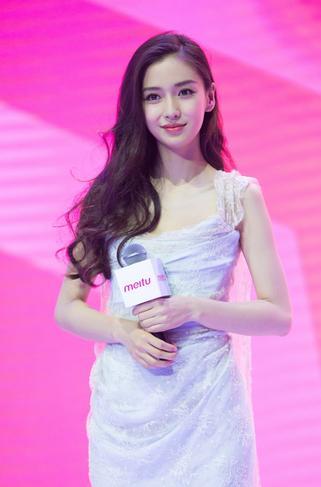 香港明星收入榜 Angelababy靠“跑男”翻身狂吸2.65亿