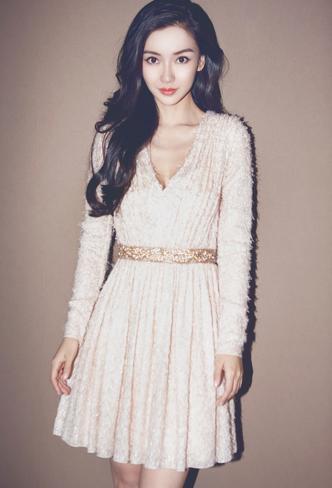 香港明星收入榜 Angelababy靠“跑男”翻身狂吸2.65亿