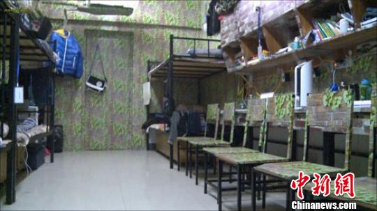 郑州“森林系”男生宿舍走红网络 女生尤赞1 郑州“森林系”男生宿舍走红网络 女生尤赞1