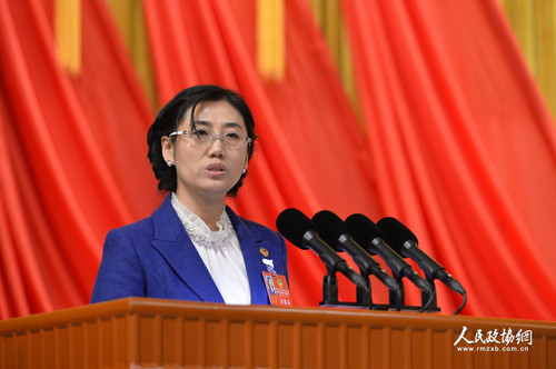 160107许莉大会发言张传东摄 (11)_副本 160107许莉大会发言张传东摄 (11)_副本