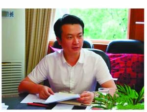 贵州80后博士副县长辞职引关注 已任一民企总裁 贵州80后博士副县长辞职引关注 已任一民企总裁