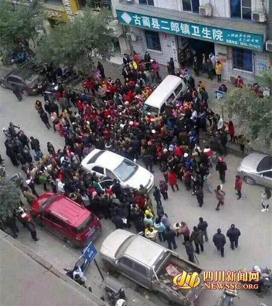 16岁大一女生惨被抛尸荒野 弟弟被打晕在家 16岁大一女生惨被抛尸荒野 弟弟被打晕在家