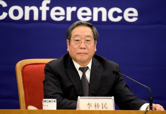 发改委:2015年经济目标基本实现预计GDP增7%左右