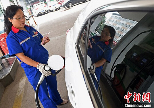 成品油设40美元“地板价”专家称属紧急完善措施