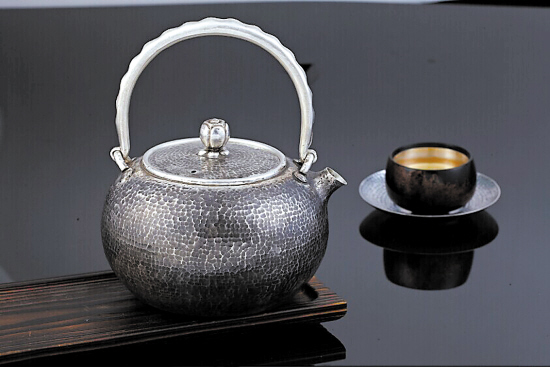 res17_attpic_brief res17_attpic_brief