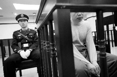 男子伪造103枚医疗印章牟利 称从他处购买50元一个 男子伪造103枚医疗印章牟利 称从他处购买50元一个