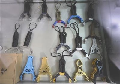 四川“弓客”人数已破万 社规禁止打鸟(图)