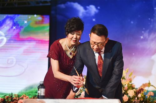 郎平大婚新郎为社科院教授 白岩松任司仪3 郎平大婚新郎为社科院教授 白岩松任司仪3