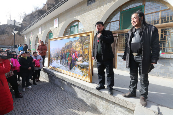 梁家河村党支部书记巩保雄在捐赠仪式上讲话 梁家河村党支部书记巩保雄在捐赠仪式上讲话