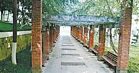 17岁少年用手游还原母校 一草一木都看得清2 17岁少年用手游还原母校 一草一木都看得清2