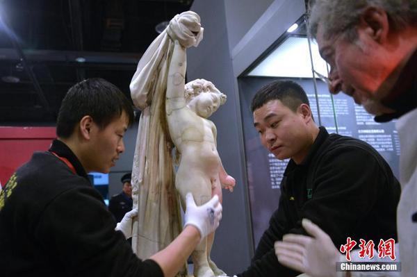 93f4790898214ba6bd6b5d915dca403d 93f4790898214ba6bd6b5d915dca403d