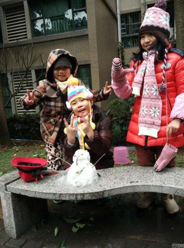 广州城区现雨夹雪1 广州城区现雨夹雪1