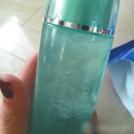 网购化妆品快递到手变成“冰坨坨”