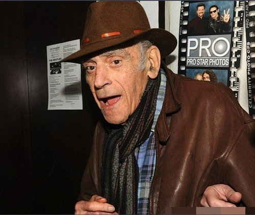 资料图1 资料图1