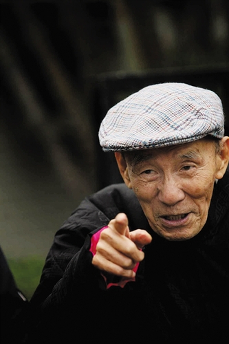 0385314304B2 0385314304B2