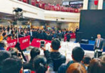 周星驰西安见面会取消引粉丝不满现场起冲突(图)